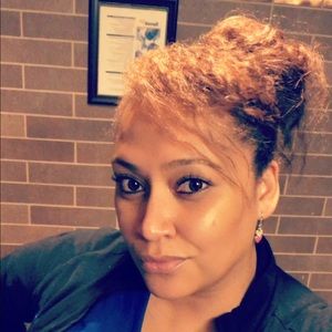 Meet your Posher, Nydia